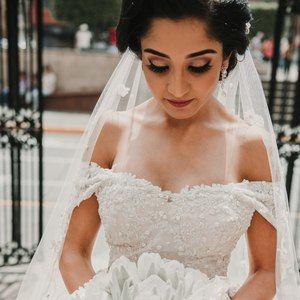 Meet your Posher, Danay